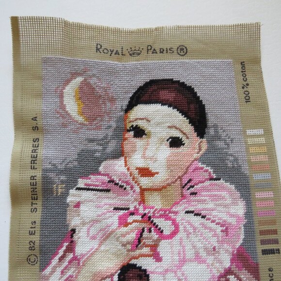 Pierrot Royal Paris Steiner Freres #14113 Vintage French Needlepoint Completed - Picture 2 of 5